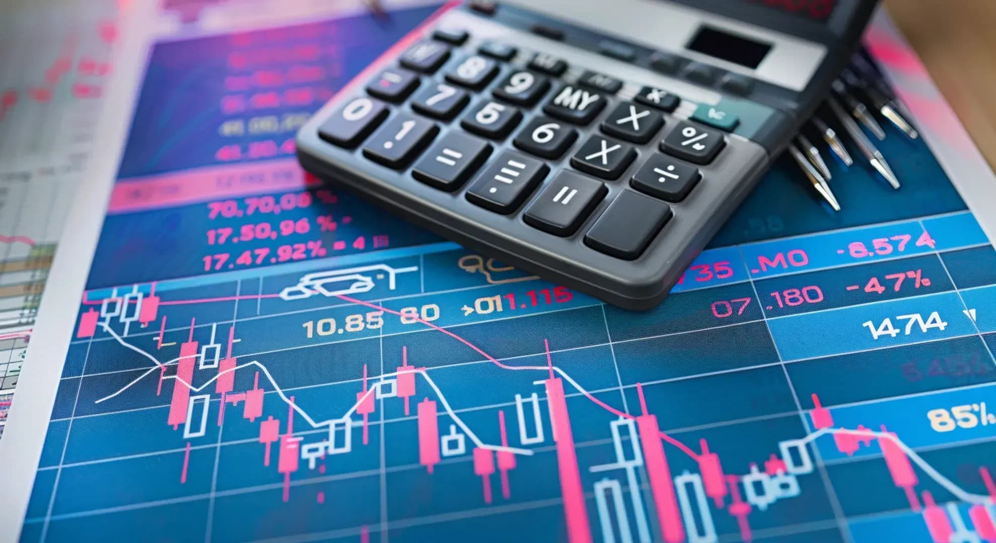 Illustration of a stock chart with dividend symbols and a calculator